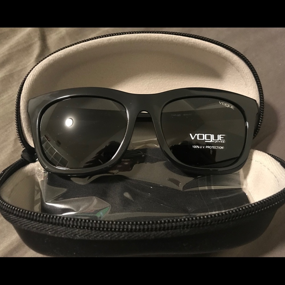 Vogue VO5067SD sunglasses